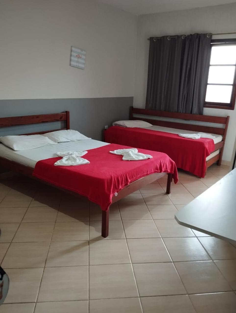 Hotel Pousada Em Guarapari - Pousada Paraiso - Predio 124 Rum bild